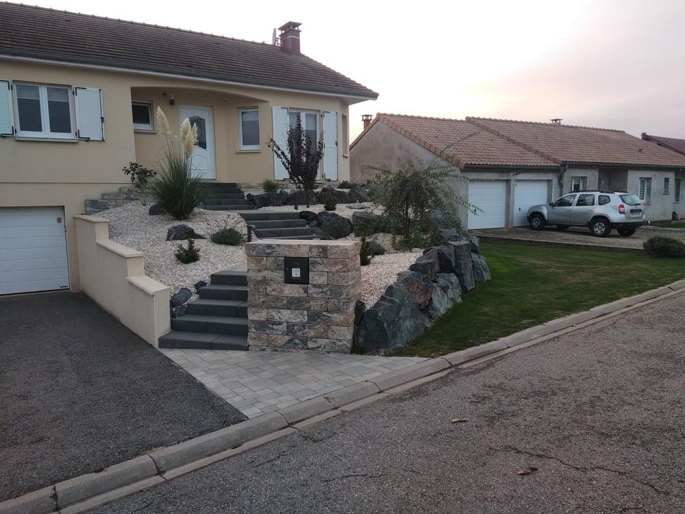 maçonnerie extérieure près de Pont-à-Mousson